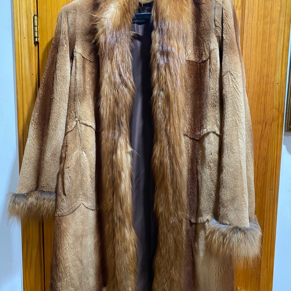 Zandra Rhodes sheared mink scalloped coat with fox trim